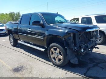  Salvage GMC Sierra 2500