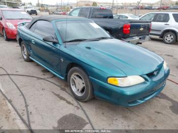  Salvage Ford Mustang