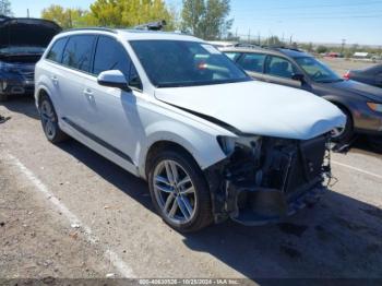  Salvage Audi Q7