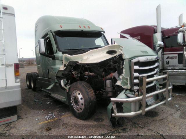  Salvage Freightliner Cascadia 126