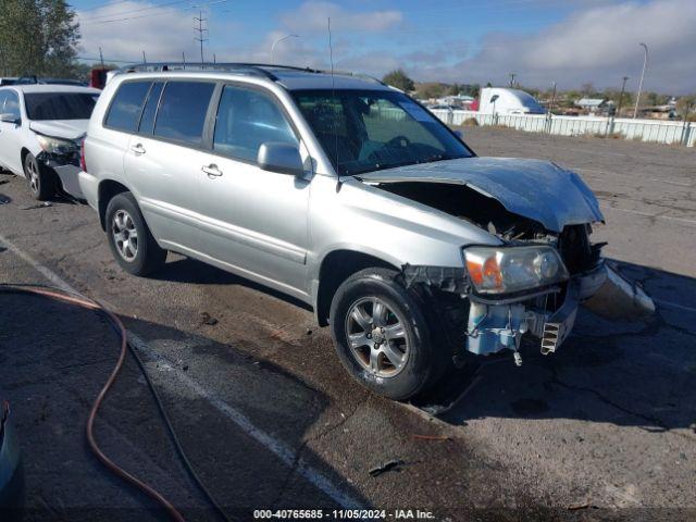  Salvage Toyota Highlander