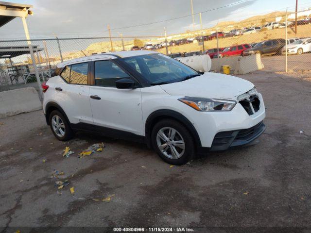  Salvage Nissan Kicks