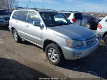  Salvage Toyota Highlander