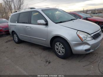  Salvage Kia Sedona