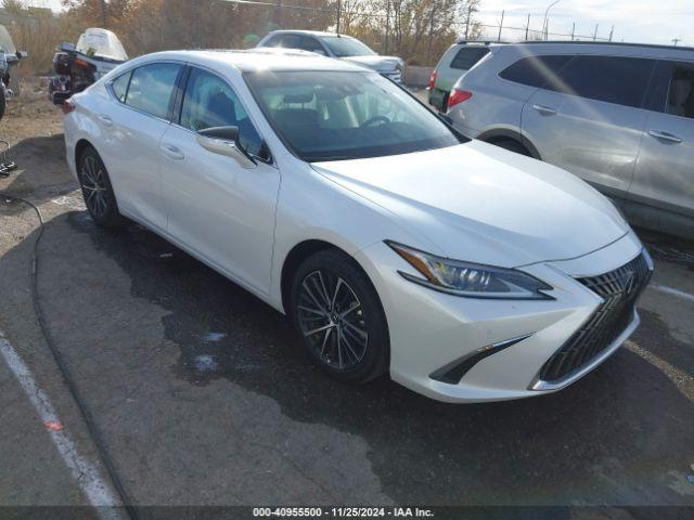  Salvage Lexus Es