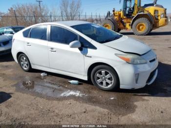  Salvage Toyota Prius