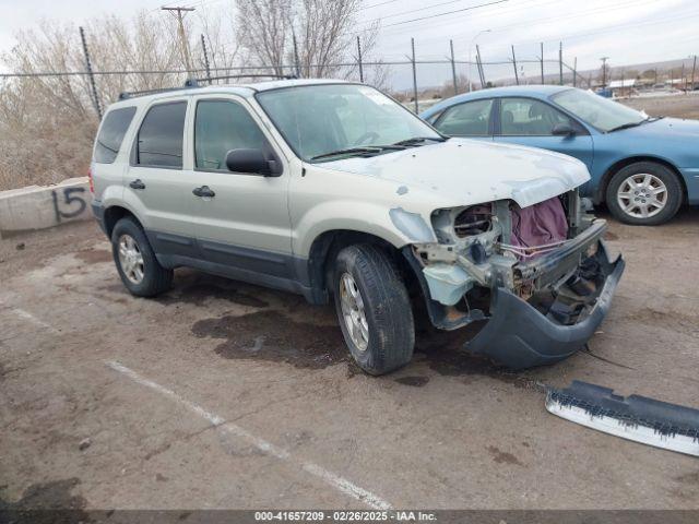  Salvage Ford Escape