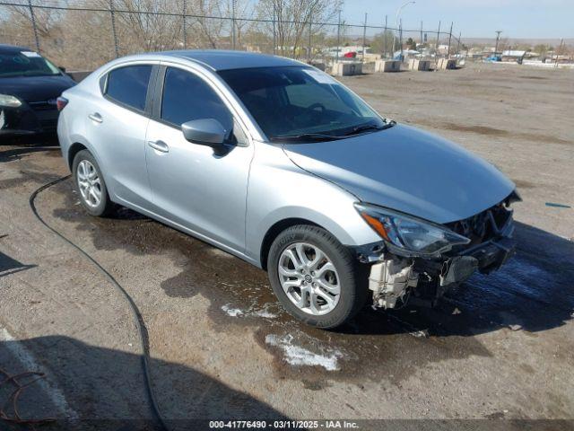  Salvage Toyota Yaris