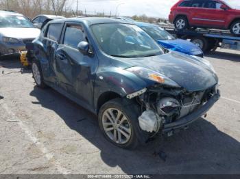  Salvage Nissan JUKE
