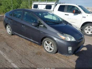  Salvage Toyota Prius