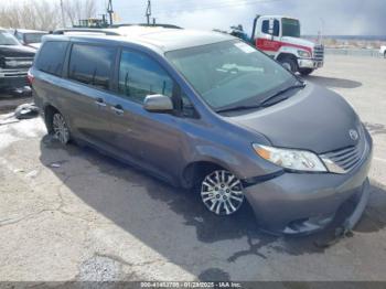  Salvage Toyota Sienna