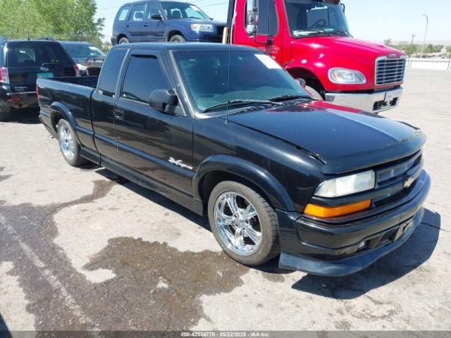  Salvage Chevrolet S-10