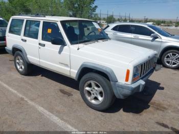  Salvage Jeep Cherokee