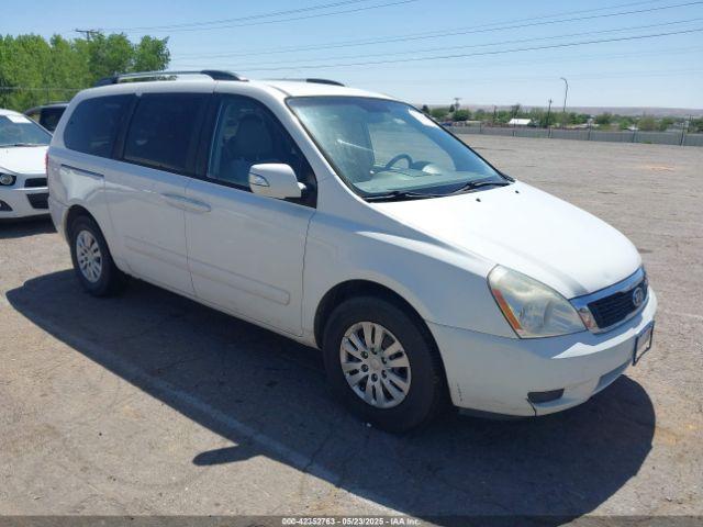  Salvage Kia Sedona