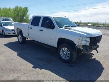  Salvage Chevrolet Silverado 2500