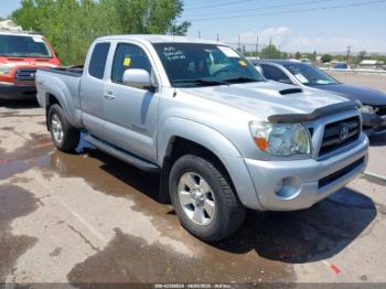  Salvage Toyota Tacoma