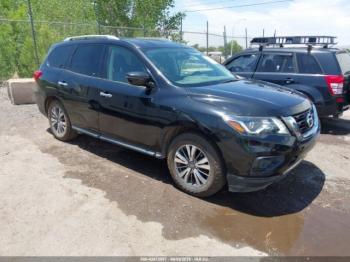  Salvage Nissan Pathfinder