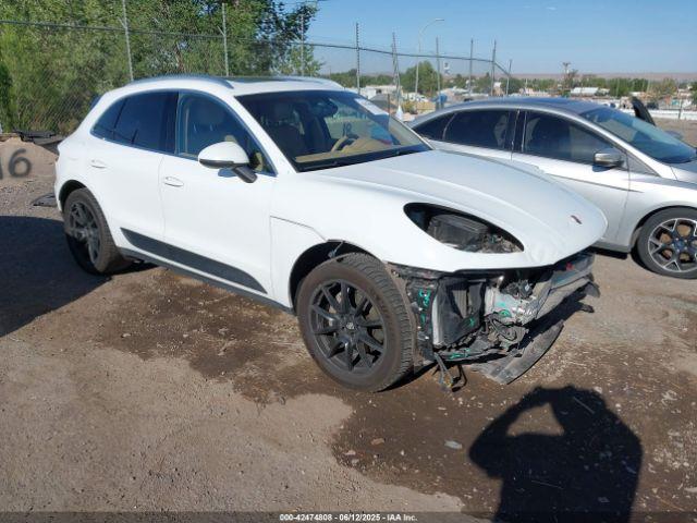  Salvage Porsche Macan