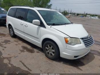  Salvage Chrysler Town & Country