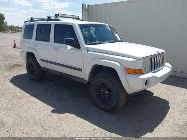  Salvage Jeep Commander