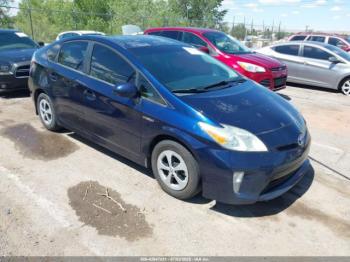  Salvage Toyota Prius