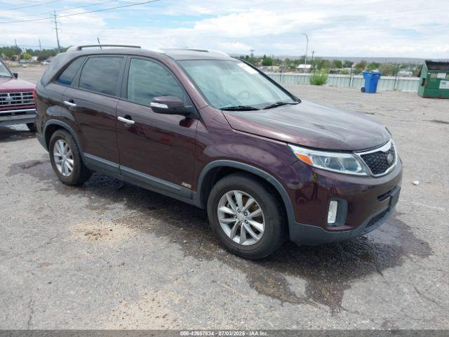  Salvage Kia Sorento
