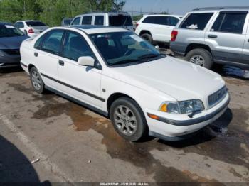  Salvage Volvo S40