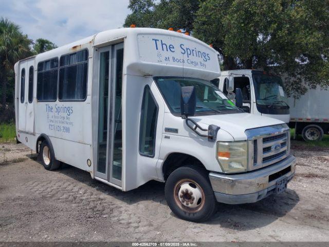  Salvage Ford Bus E-350 Cutaway