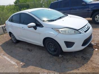  Salvage Ford Fiesta