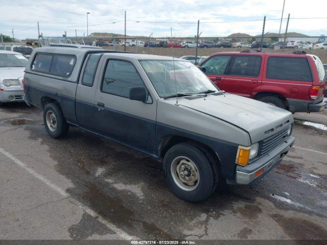  Salvage Nissan D21
