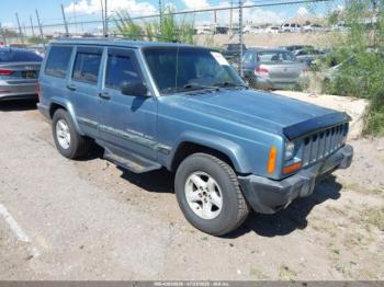  Salvage Jeep Cherokee