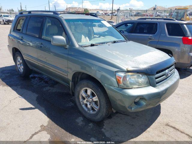  Salvage Toyota Highlander