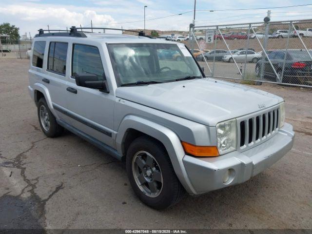  Salvage Jeep Commander