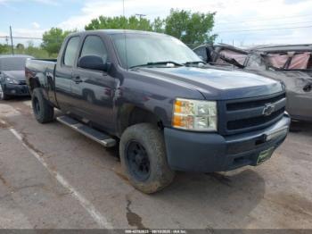  Salvage Chevrolet Silverado 1500