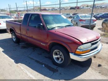  Salvage Chevrolet S-10