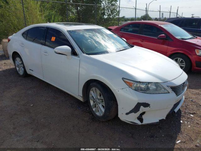  Salvage Lexus Es