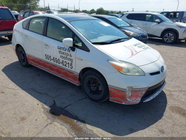  Salvage Toyota Prius