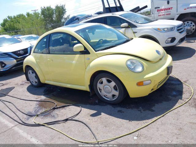  Salvage Volkswagen Beetle