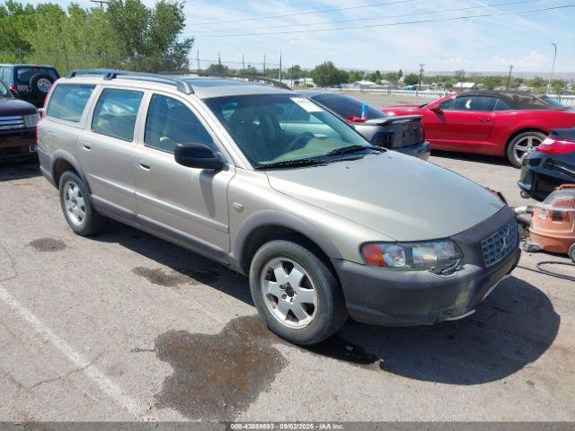  Salvage Volvo V70