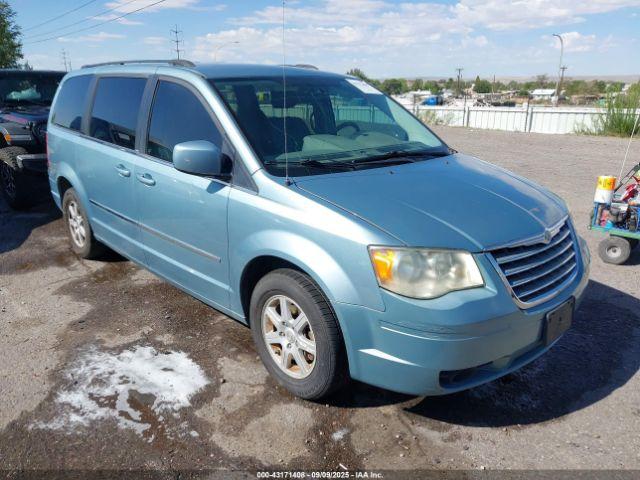  Salvage Chrysler Town & Country