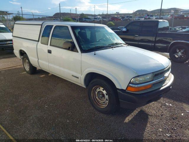  Salvage Chevrolet S-10