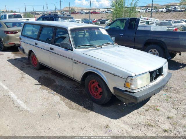  Salvage Volvo 240