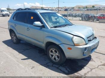  Salvage Hyundai TUCSON