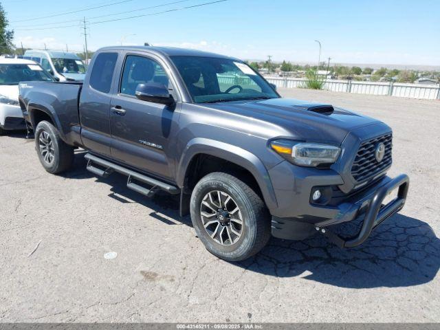  Salvage Toyota Tacoma