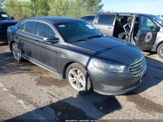  Salvage Ford Taurus