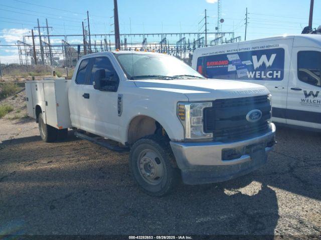  Salvage Ford F-350