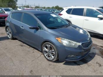  Salvage Kia Forte