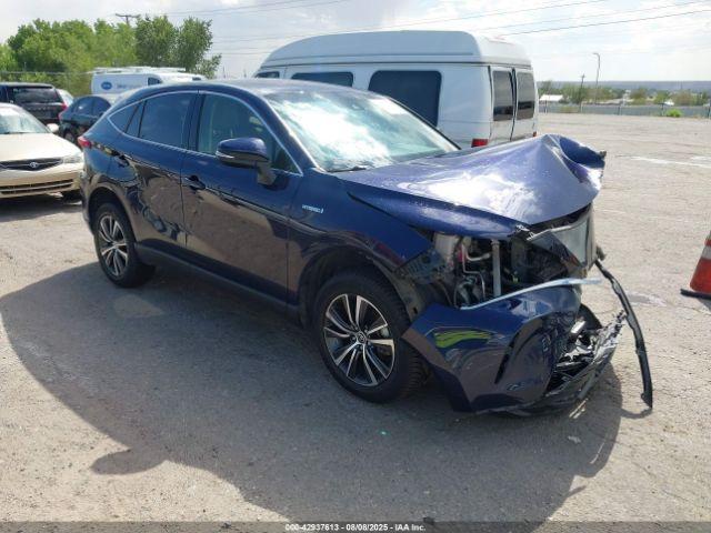  Salvage Toyota Venza