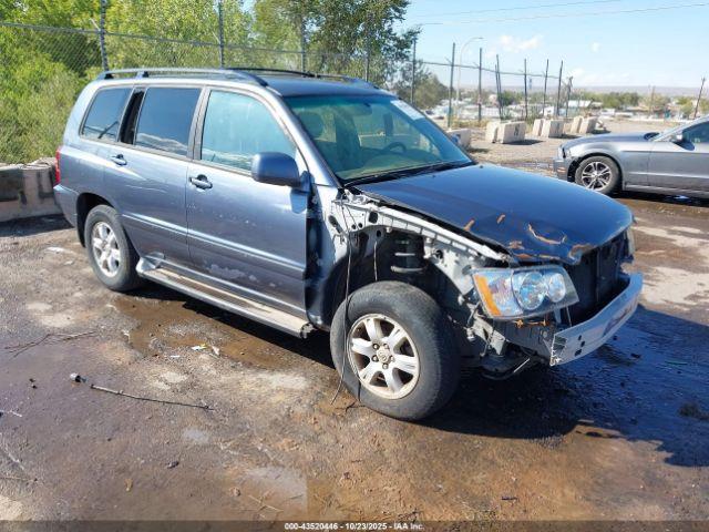  Salvage Toyota Highlander