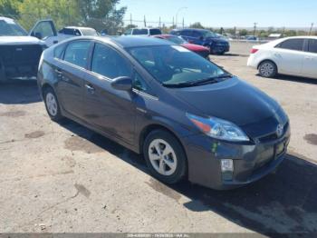 Salvage Toyota Prius